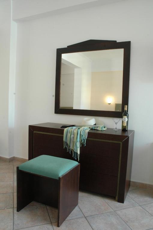 Santa Maura Nydri (Lefkada)